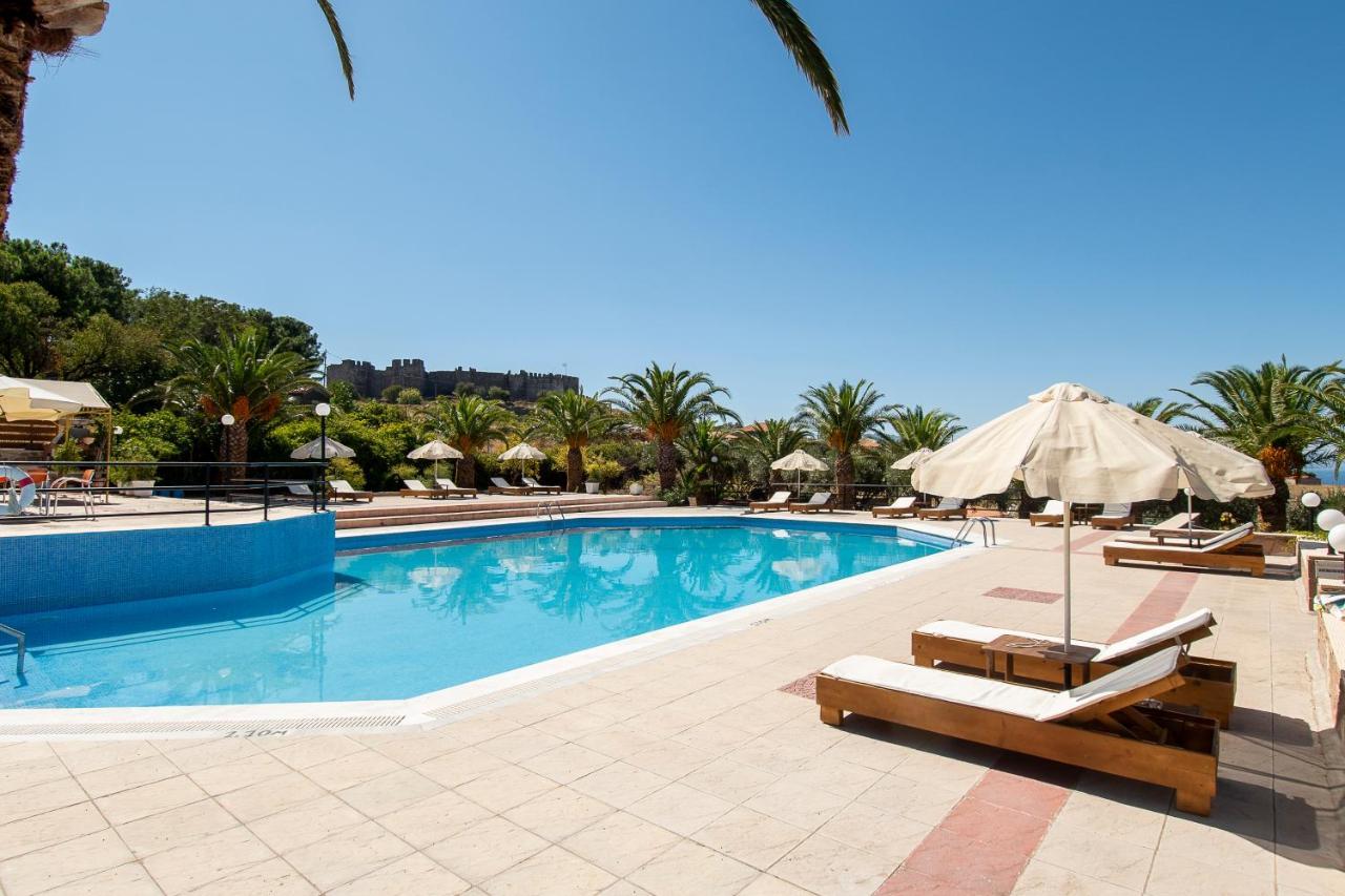 Vida Balance Garden Aparthotel Mythimna Exterior photo